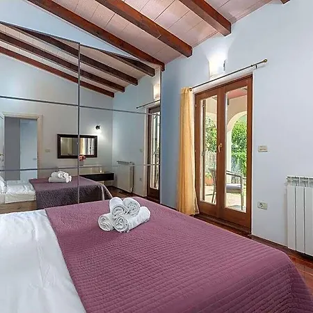 Lucas Comfortable 酒店 Novigrad Istria