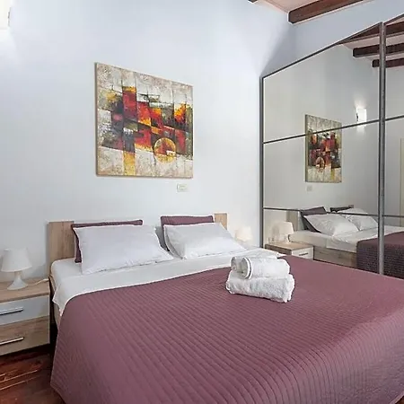Lucas Comfortable Hotel 3*